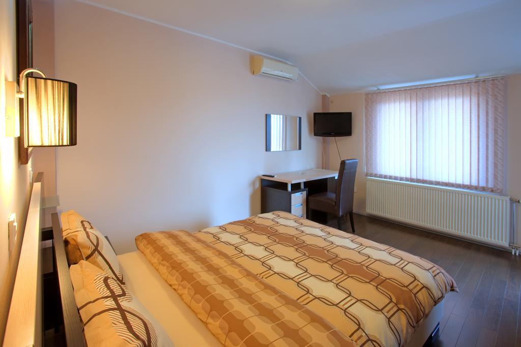 וראנג'ה Guesthouse Vitez מראה חיצוני תמונה