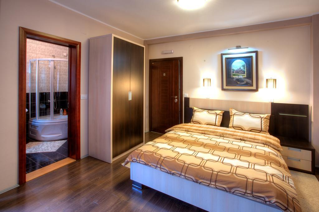 וראנג'ה Guesthouse Vitez מראה חיצוני תמונה