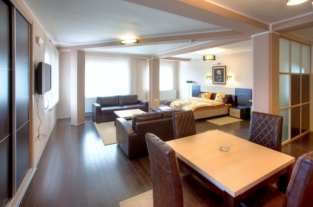 וראנג'ה Guesthouse Vitez מראה חיצוני תמונה